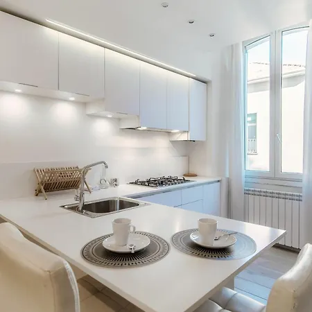 La Casa In Borgovico Apartmán *