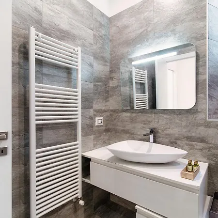 La Casa In Borgovico Apartmán